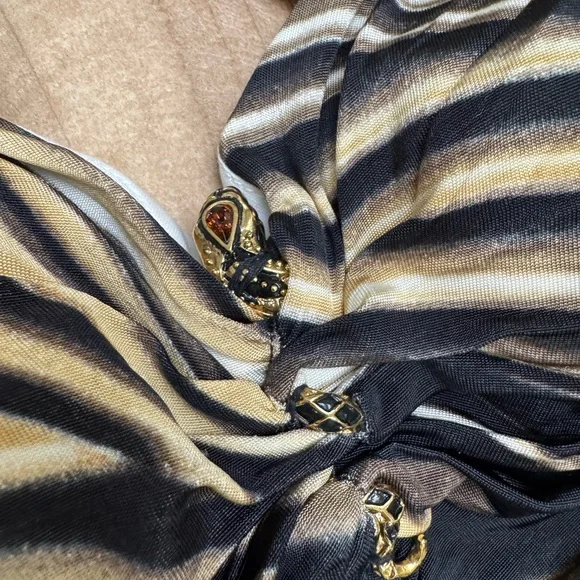 Cache Animal Print Bodycon Ruched Midi Dress - Picture 4 of 6